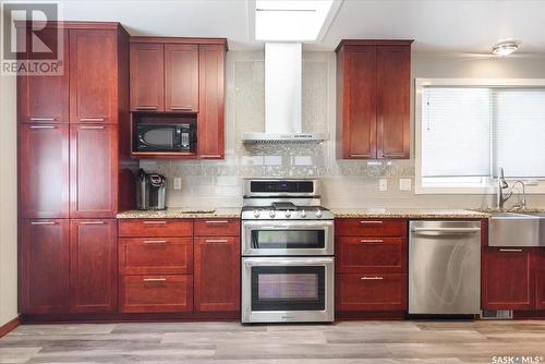 38 Merlin Crescent, Regina, SK - Indoor Photo Showing Kitchen With Stainless Steel Kitchen