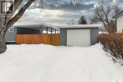 38 Merlin Crescent, Regina, SK - Outdoor With Exterior