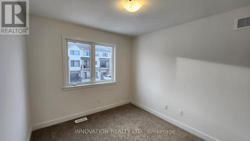 815 Anciano Crescent, Ottawa, ON - Indoor Photo Showing Other Room