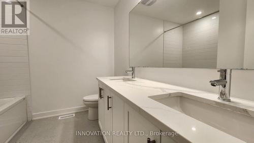 815 Anciano Crescent, Ottawa, ON - Indoor Photo Showing Bathroom