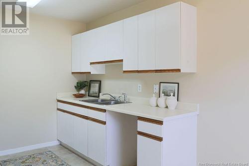 143 Park Street Extension, Saint John, NB - Indoor Photo Showing Kitchen With Double Sink