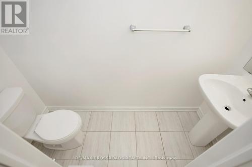 788 Kootenay Path, Oshawa, ON - Indoor Photo Showing Bathroom