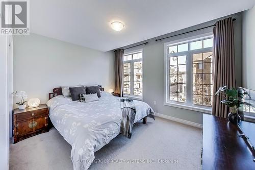 3122 Blackfriar Common, Oakville, ON - Indoor Photo Showing Bedroom