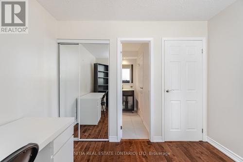 64 - 3265 South Millway, Mississauga (Erin Mills), ON - Indoor