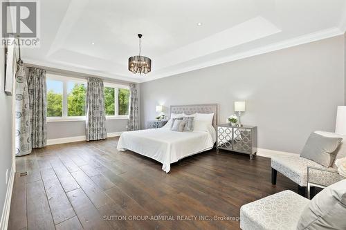 114 Wood Lane, Richmond Hill, ON - Indoor Photo Showing Bedroom