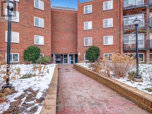 301B - 2041 Arrowsmith Drive, Ottawa, ON - Outdoor With Balcony With Exterior