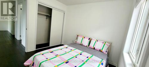 112 Queen Mary Boulevard, Hamilton, ON - Indoor Photo Showing Bedroom