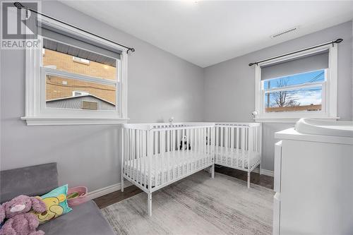 702 Rayburne Avenue, Sarnia, ON - Indoor Photo Showing Bedroom