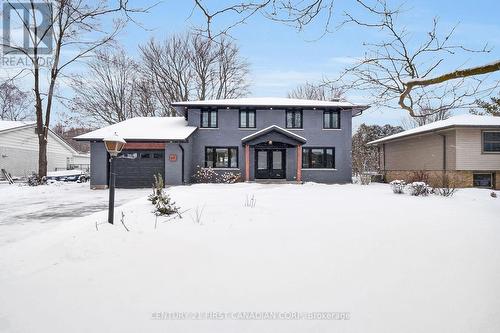 17 Queen Mary Crescent, London, ON - Outdoor With Facade