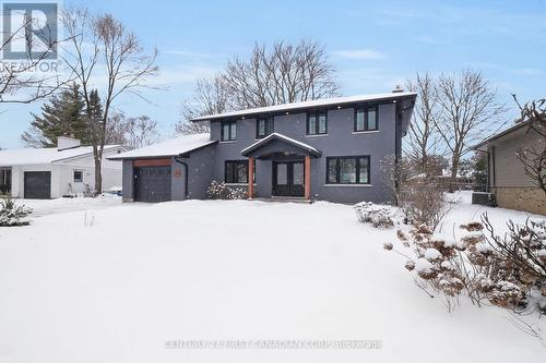 17 Queen Mary Crescent, London, ON - Outdoor With Facade