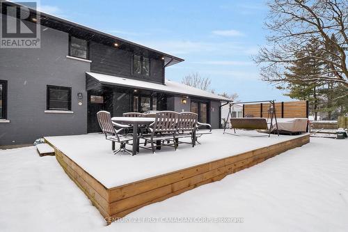 17 Queen Mary Crescent, London, ON - Outdoor With Deck Patio Veranda With Exterior