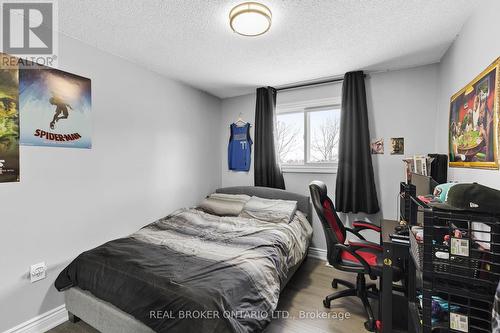 50 Maitland Drive, Barrie, ON - Indoor Photo Showing Bedroom