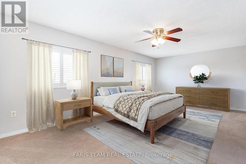 8 Farmstead Crescent, Barrie, ON - Indoor Photo Showing Bedroom