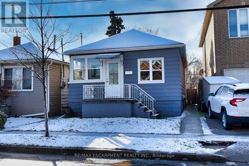 32 Vansitmart Avenue, Hamilton, ON - Outdoor