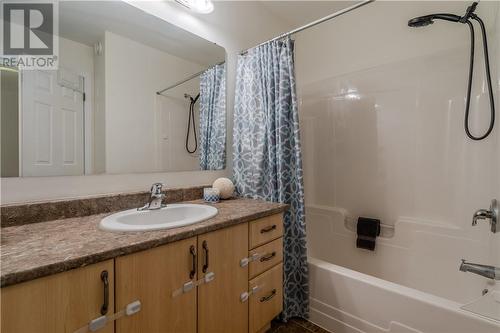 40 Equinox Crescent, Sudbury, ON - Indoor Photo Showing Bathroom