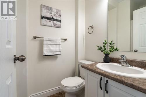 40 Equinox Crescent, Sudbury, ON - Indoor Photo Showing Bathroom