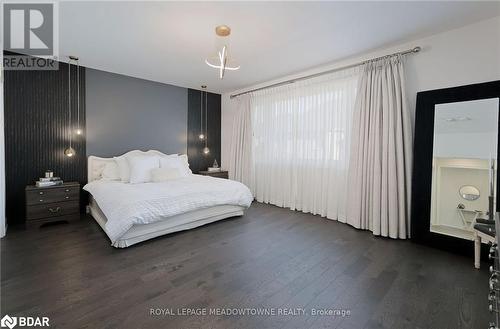 3173 Millicent Avenue, Oakville, ON - Indoor Photo Showing Bedroom