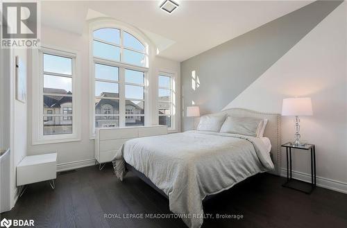 3173 Millicent Avenue, Oakville, ON - Indoor Photo Showing Bedroom