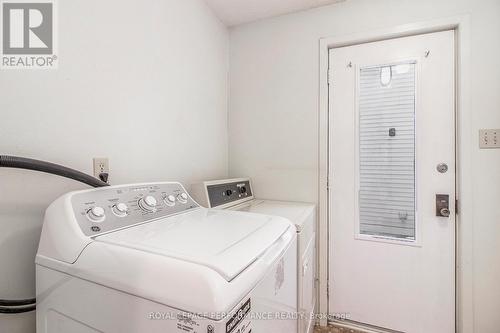 6063 Valley Field Crescent, Ottawa, ON - Indoor Photo Showing Laundry Room