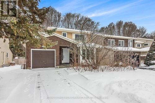 6063 Valley Field Crescent, Ottawa, ON - Outdoor