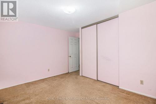 6063 Valley Field Crescent, Ottawa, ON - Indoor Photo Showing Other Room