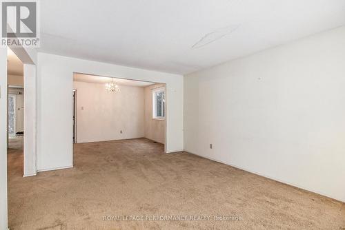 6063 Valley Field Crescent, Ottawa, ON - Indoor Photo Showing Other Room