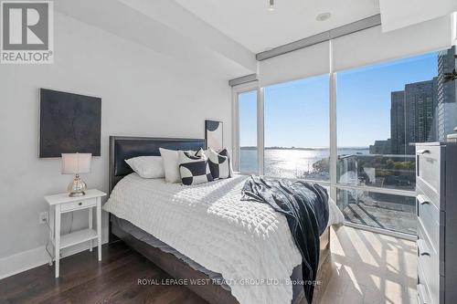 904 - 29 Queens Quay E, Toronto, ON - Indoor Photo Showing Bedroom