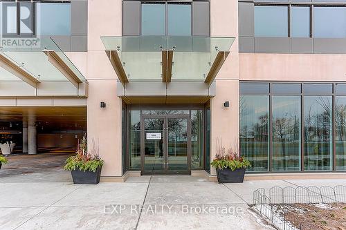 2817 - 1926 Lakeshore Boulevard W, Toronto, ON - Outdoor