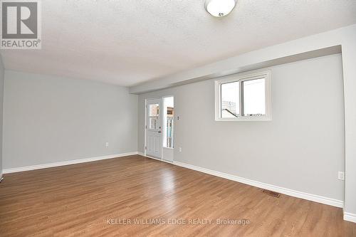 15 Wood Street E, Hamilton, ON - Indoor Photo Showing Other Room