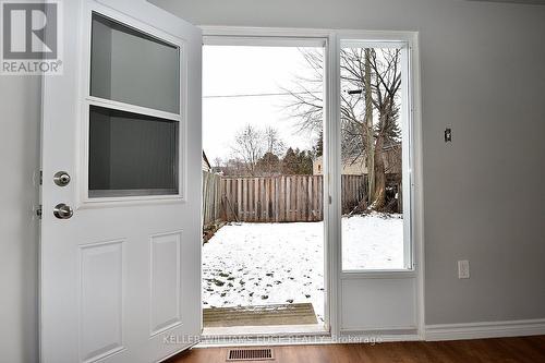 15 Wood Street E, Hamilton, ON - Indoor Photo Showing Other Room