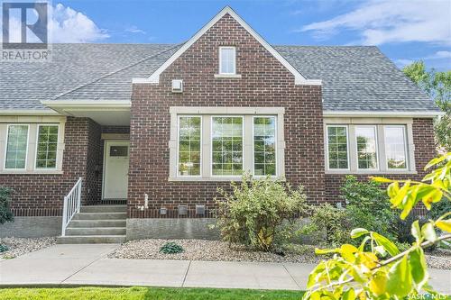 1637 Canterbury Lane, Regina, SK - Outdoor With Facade