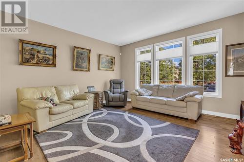 1637 Canterbury Lane, Regina, SK - Indoor Photo Showing Living Room