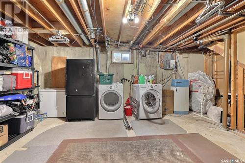 4100 Montague Street, Regina, SK - Indoor Photo Showing Laundry Room