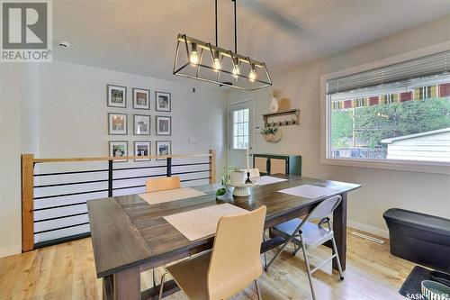 4100 Montague Street, Regina, SK - Indoor Photo Showing Dining Room