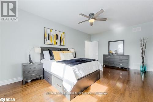 88 Edwards Drive, Barrie, ON - Indoor Photo Showing Bedroom