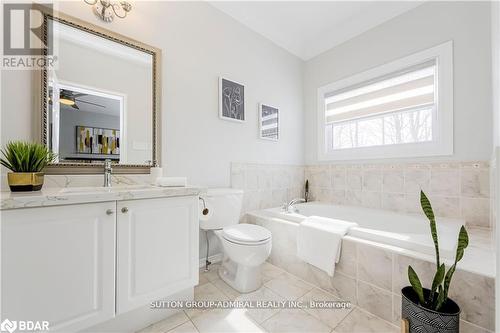 88 Edwards Drive, Barrie, ON - Indoor Photo Showing Bathroom