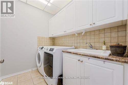 88 Edwards Drive, Barrie, ON - Indoor Photo Showing Laundry Room