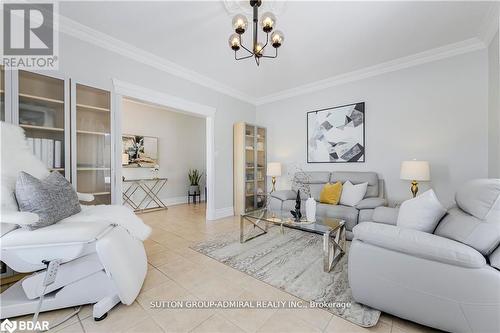 88 Edwards Drive, Barrie, ON - Indoor Photo Showing Living Room