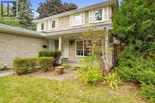 447 Edgeworth Road, Mississauga, ON - Outdoor