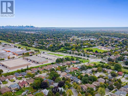 447 Edgeworth Road, Mississauga, ON - Outdoor With View