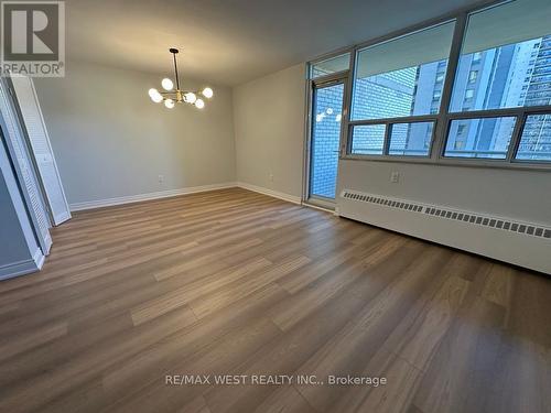 911 - 360 Ridelle Avenue, Toronto, ON - Indoor Photo Showing Other Room