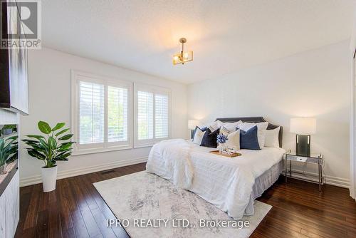 4193 Powderhorn Crescent, Mississauga, ON - Indoor Photo Showing Bedroom