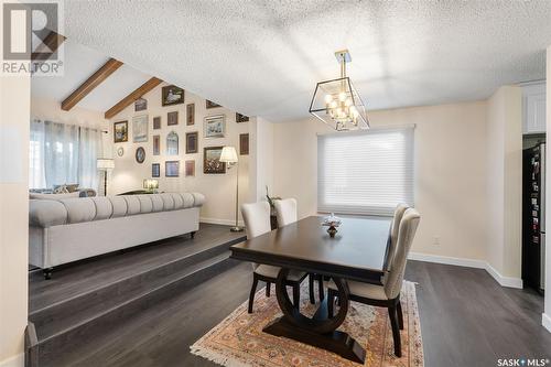 230 Highlands Place, Saskatoon, SK - Indoor Photo Showing Dining Room