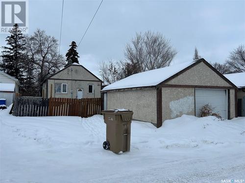 1155 Atkinson Street, Regina, SK - Outdoor