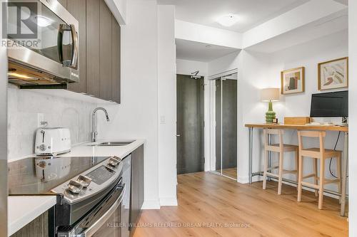 1502 - 50 Bruyeres Mews, Toronto, ON - Indoor Photo Showing Kitchen