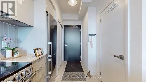 1005 - 31 Tippett Road, Toronto, ON - Indoor