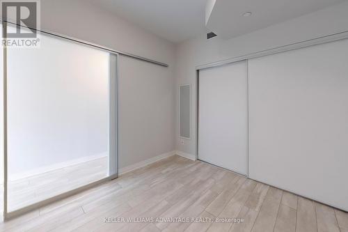 406 - 1630 Queen Street E, Toronto, ON - Indoor Photo Showing Other Room