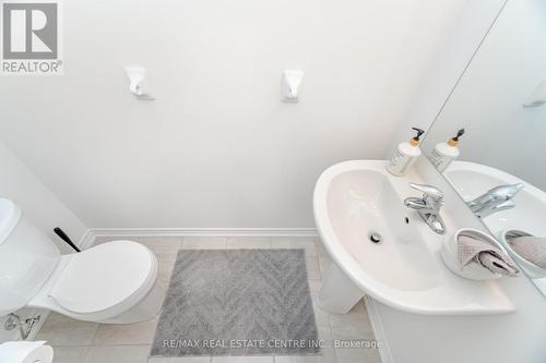 79 - 25 Knotsberry Circle, Brampton, ON - Indoor Photo Showing Bathroom