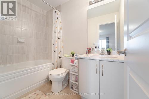 79 - 25 Knotsberry Circle, Brampton, ON - Indoor Photo Showing Bathroom