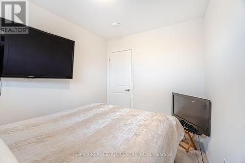 79 - 25 Knotsberry Circle, Brampton, ON - Indoor Photo Showing Bedroom